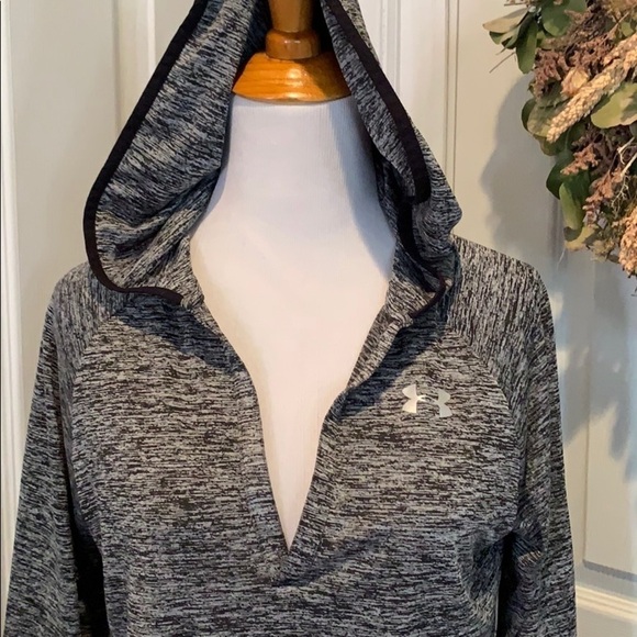 Under Armour hooded deep V long sleeve top - Picture 2 of 8